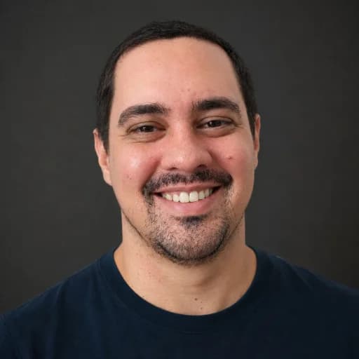 André Marinho smiling